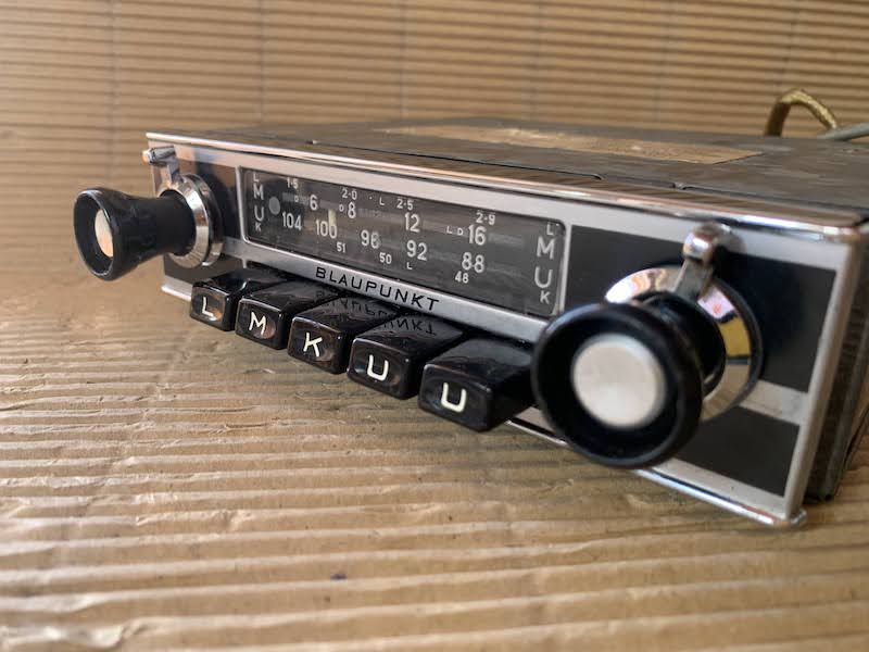 SOLD to the Netherlands: AUTOVOX RB277A Vintage Original 1970s FM Classic  Car Auto Radio for Alfa Romeo, Fiat, Lancia, and Other Italian Cars,  Including Classentials Deluxe Bluetooth module! - Classentials
